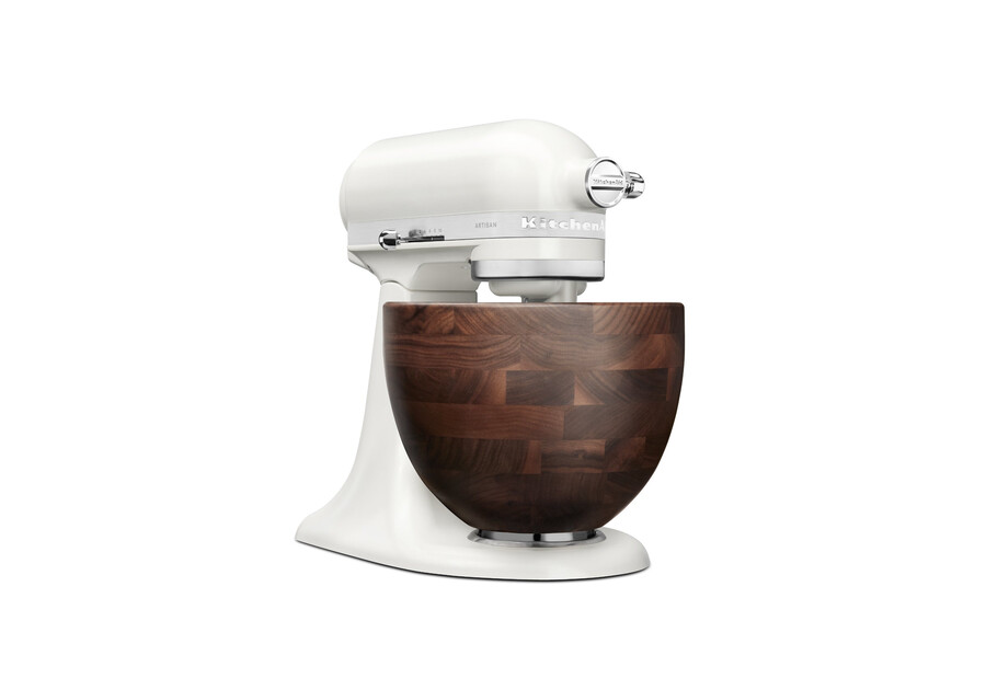 artisan standmixer mit kippbarem rührkopf und walnussholzschüssel ksm156